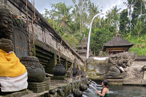 Bali: Tirta Empul Temple Holy Water Purification Ritual