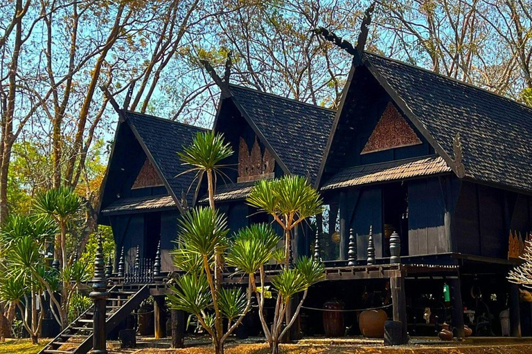 Journée complète à Chiang Rai : 3 temples, Triangle d&#039;Or et tour en bateau