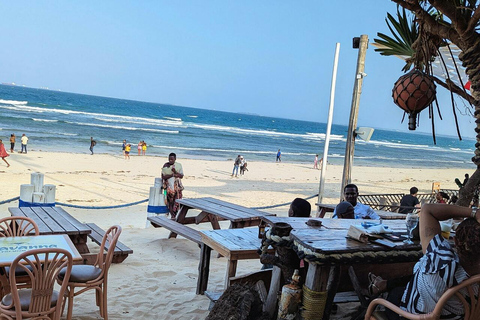 DAR ES SALAAM : TOUR DELLA CITTA' DI DAR ES SALAAM DI 5 ORE CON AUTO PRIVATADAR ES SALAAM : Tour della città di DAR ES SALAAM di 6 ore con auto privata