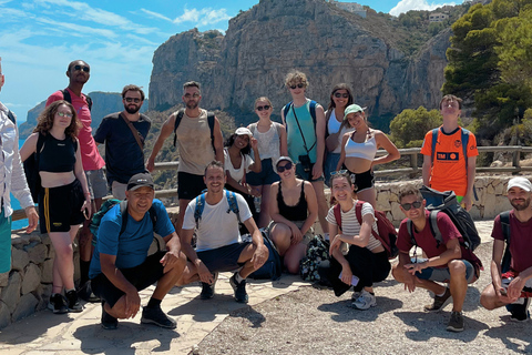 Valencia: Cala Moraig Beach and Cova dels Arcs Hike