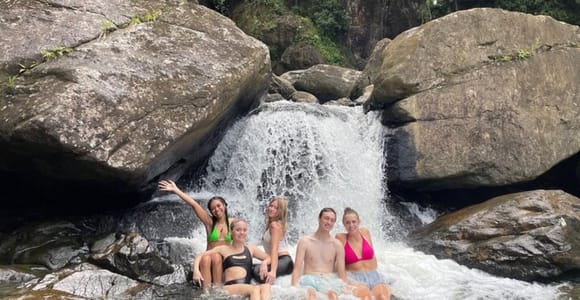 San Juan: Yunque & Piñones Hike Tour with a Local