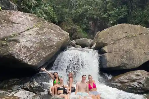 San Juan: Yunque & Piñones Hike Tour with a Local
