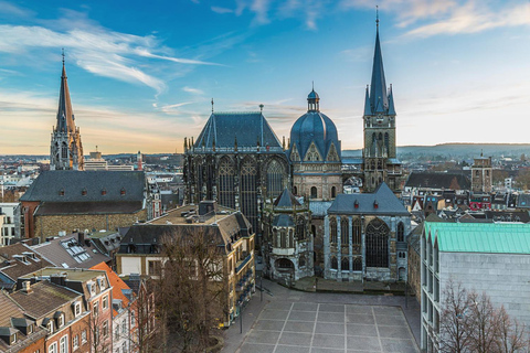 Aachen: Express Walk with a Local in 60 minutes