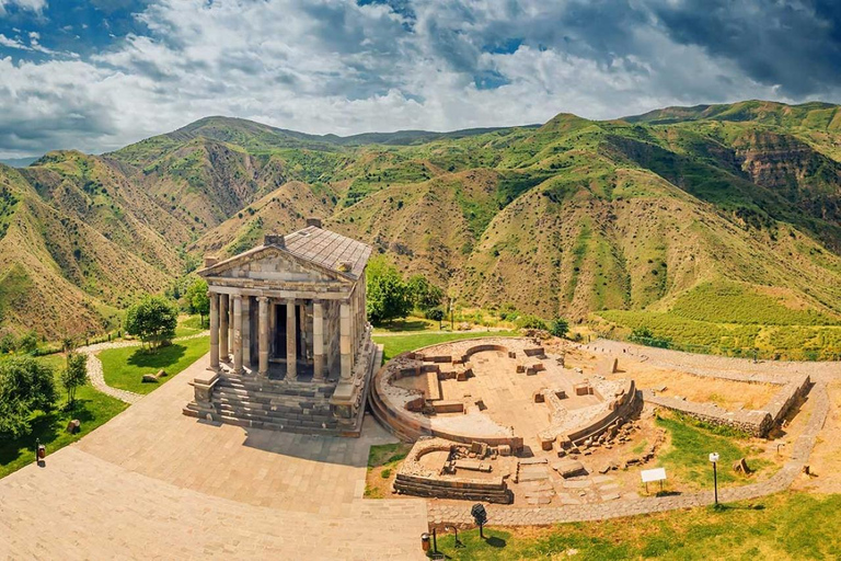 Historische Tour:Garni,Geghard,Sinfonie der Steine,Blick auf den Ararat