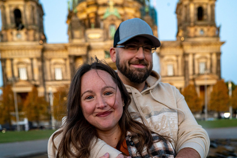 Berlin: Private Photoshoot with Professional Photographer