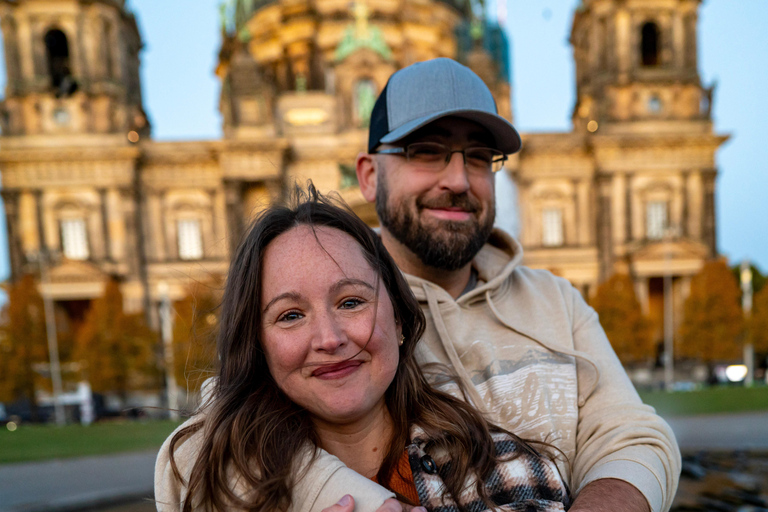 Berlin: Private Photoshoot with Professional Photographer