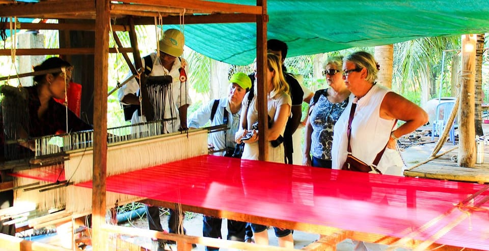 Half-day SILK CLOTH PRODUCING PROCESS DISCOVERY TOUR from HOI AN