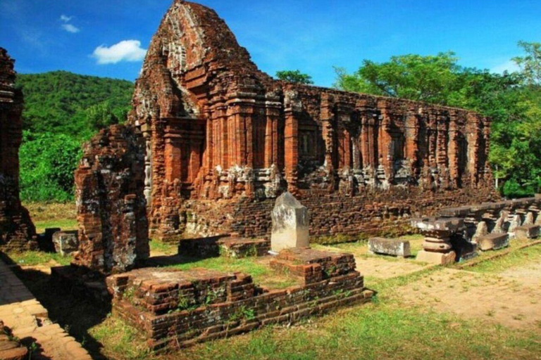 Från Hoi An: Halvdag My Son Sanctuary &amp; Sunset Cruise