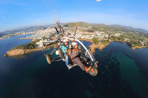 Paseo en Parapente a motor en Ibiza