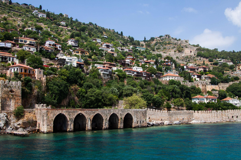 Alanya: Sunrise Kayaking with Views of Castle & Red Tower