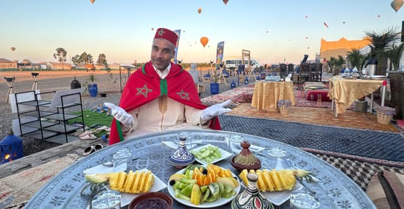 Marrakech : petit-déjeuner royal avec vue sur les montgolfières