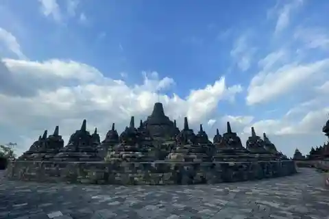 Yogyakarta: Borobudur, vulcão Merapi e templo Prambanan
