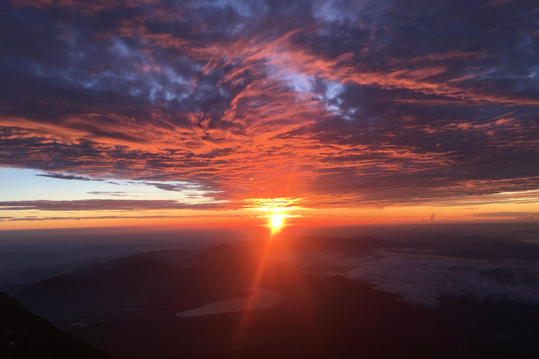 Mt Fuji 2-Day Hiking Tour With Onsen Experience From Tokyo Departure From Ueno Station