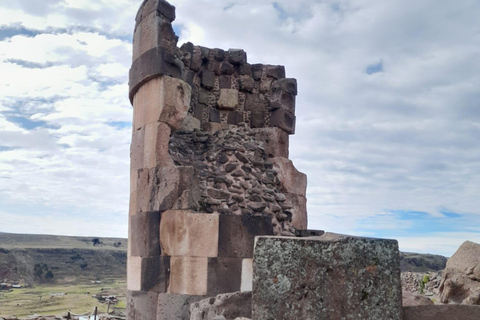 Puno: Sillustani Chullpas Guided Tour From Puno: Uros Floating Islands Guided Tour