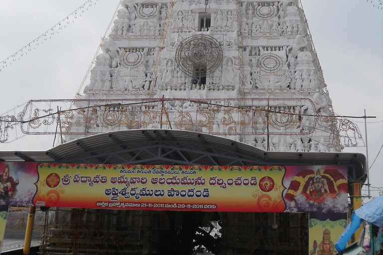 From Bangalore: Tirupati & Sri Kalahasti 2-Day Temple Tour