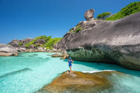 Phuket : Excursion d'une journée sur l'île Similan en bateau rapide avec repas