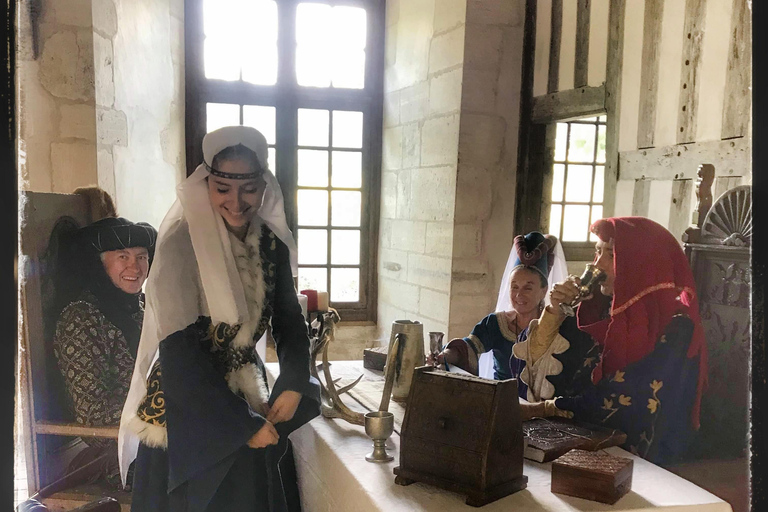 Medieval Tours of the Château de Buranlure in Boulleret (Berry, France)