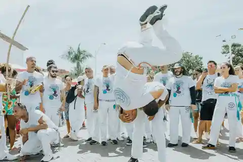 Salvador: AULA DE CAPOEIRA - CULTURAL