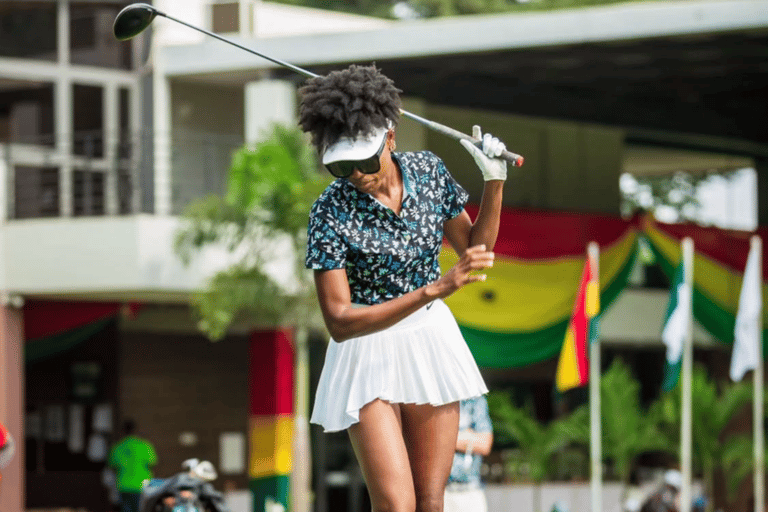 Accra: lezione di golf con cena opzionale e trasferimentiSessione di golf