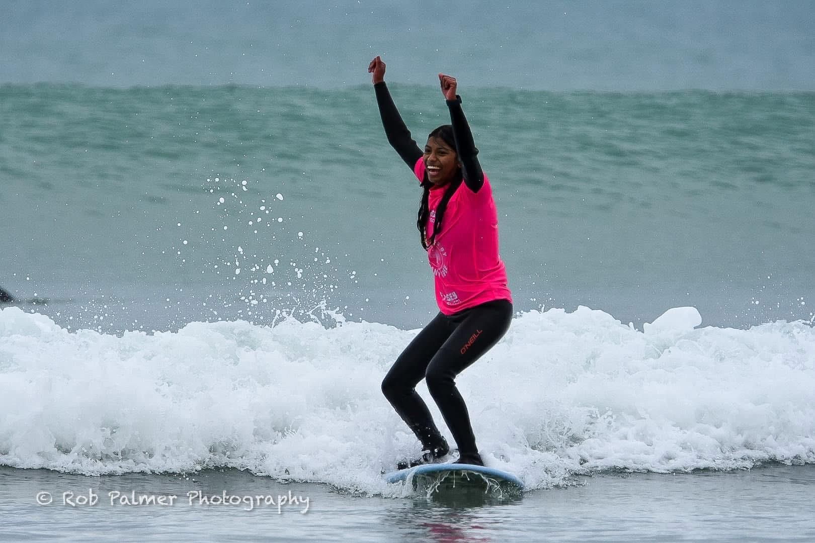 Jersey: Surfkurs mit Ausrüstung und Kursleiter