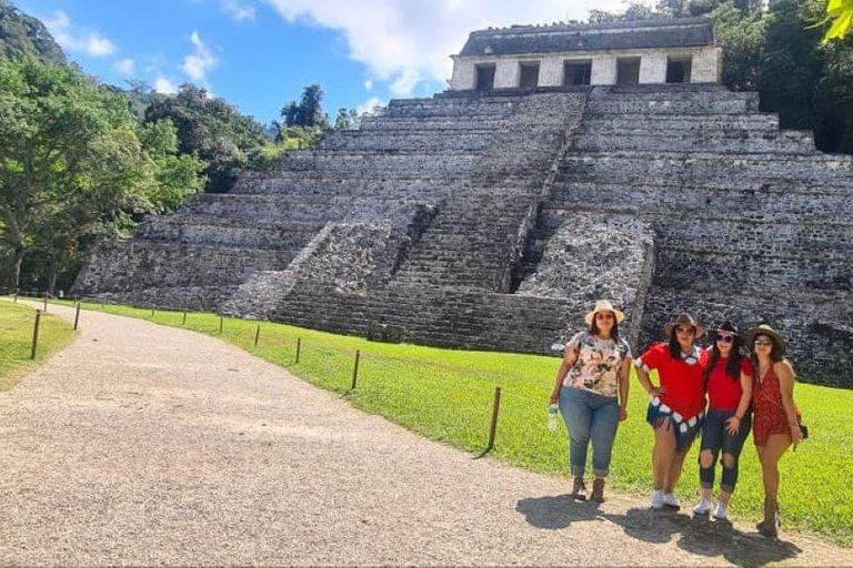 San Cristóbal: Privat tur i Misol Ha, Palenque och Agua AzulnPrivat rundtur