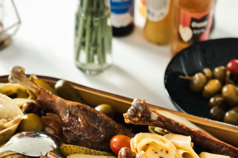 Bratislava: Gourmet Goose Dinner with Cruise on Danube