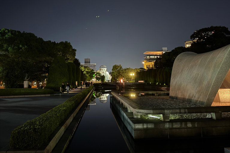 Hiroshima: History and reconstruction from the night view