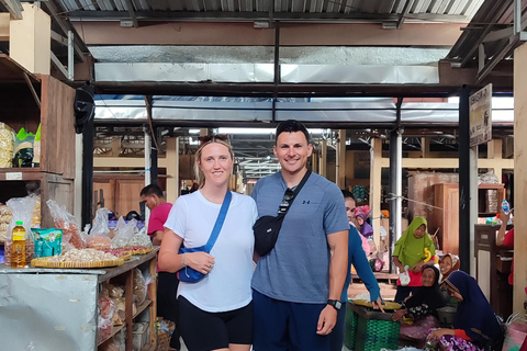 Yogyakarta: clase de cocina con visita al mercado y servicio de recogida del hotelClase de cocina con servicio de recogida del hotel