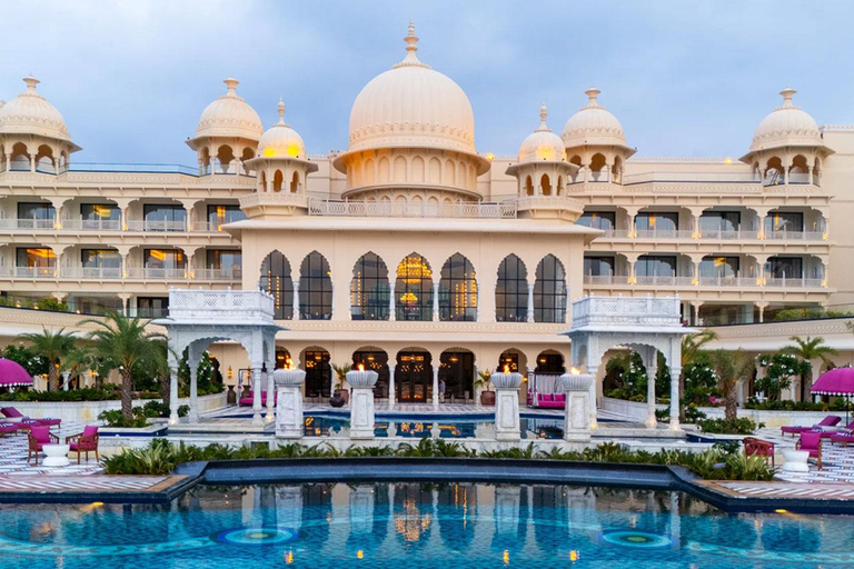 Udaipur Private City Tour by Tuk-Tuk or Car Udaipur private tuk tuk tour