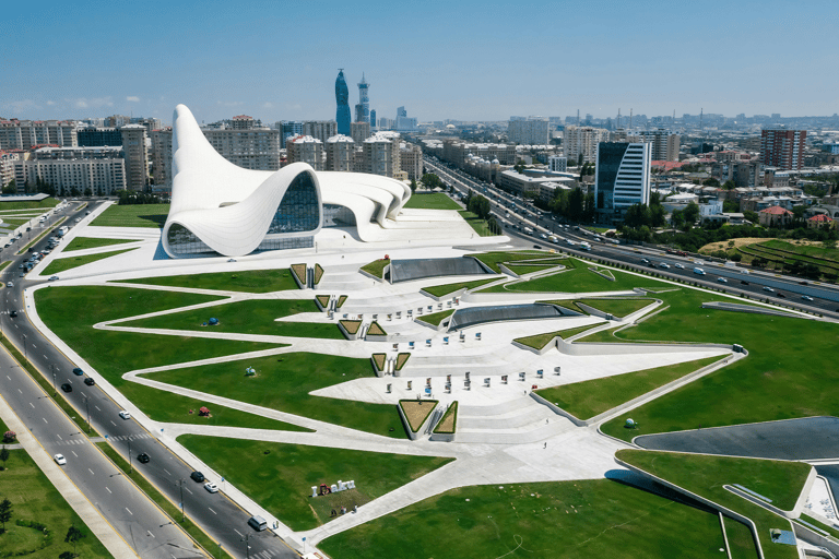 Baku: Außergewöhnliche Ganztagestour durch die Stadtführung von Baku