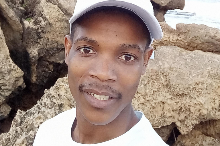 The secrets of Umdloti beach with Dolphin Point & Tidal Pool