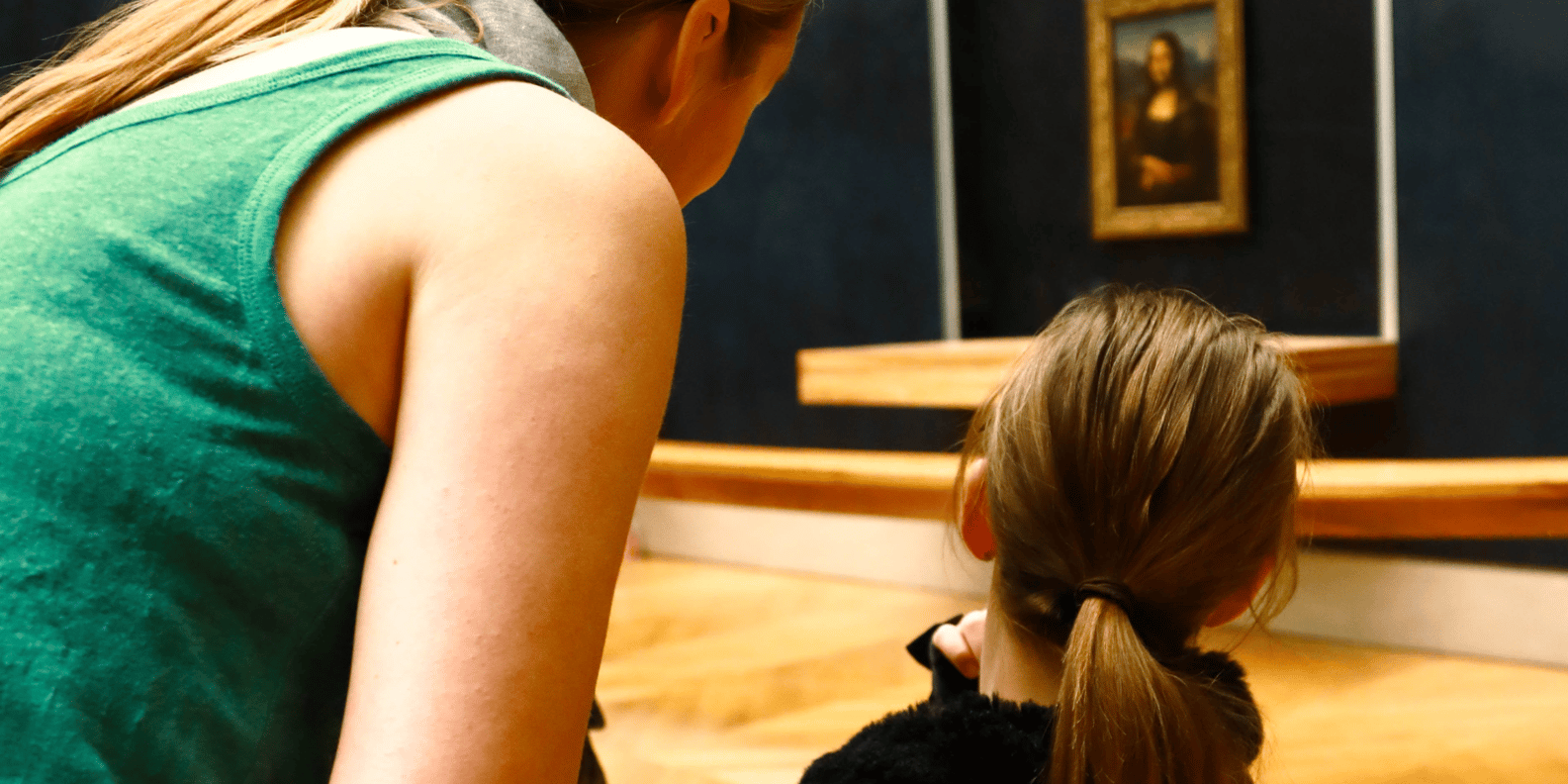 Paris: Louvre Museum and Mona Lisa Evening Private Tour