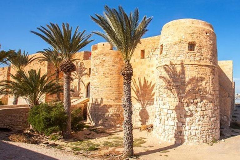 Djerba: Guided Cultural Tour with Sunset and Fricassé Snack