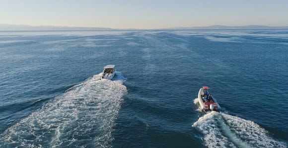Ab Split: Abendliche Bootstour mit Blick auf den Sonnenuntergang