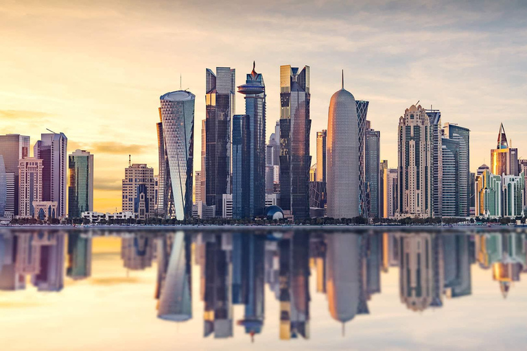 Visita de la ciudad de Doha y paseo en barco dhow para pasajeros de cruceroVisita de la ciudad de Doha y paseo en dhow para pasajeros de crucero