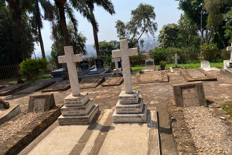 Kampala's Faith, Knowledge & Royalty: A Day Tour with Pickup
