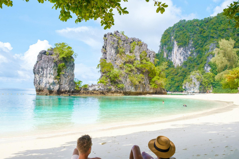 Krabi: Private Long-Tail Boat Tour to Hong Island