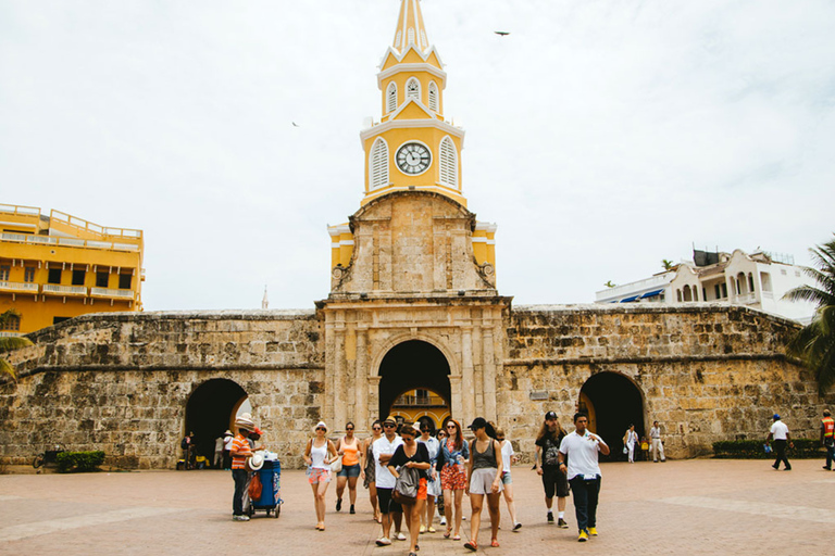 Cartagena: City History & Food Tour of Old Town & Getsemani