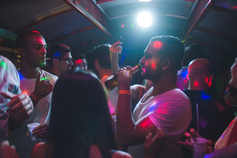 fiesta en la calle y party bus