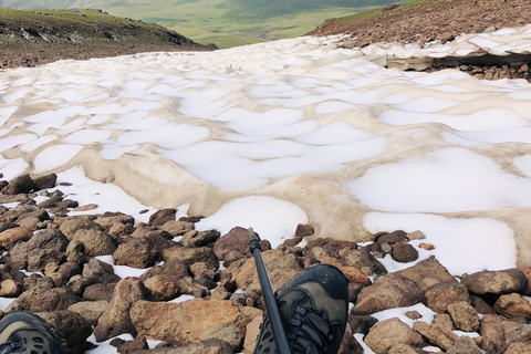 Yerevan: Mount Aragats South Summit Private Hiking Tour
