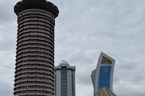 Nairobi: Rooftop Bars and Nightlife Tour with Local Guide