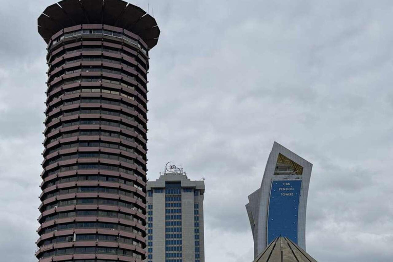 Nairobi: Rooftop Bars and Nightlife Tour with Local Guide