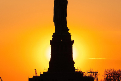 NYC: Statue of Liberty Express Cruise – Freedom Liberty Tour