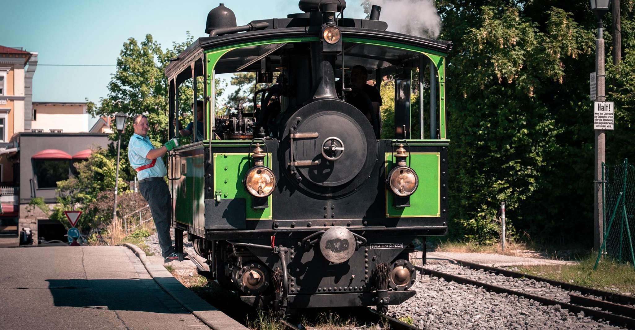 From Munich: Herrenchiemsee Palace and Boat Trip Day-Tour photo 5