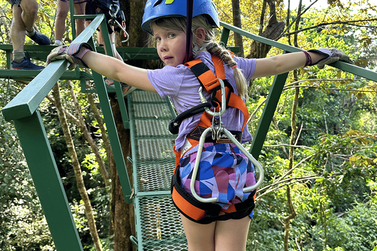 Manuel Antonio: Zipline Canopy Tour with Butterfly Garden