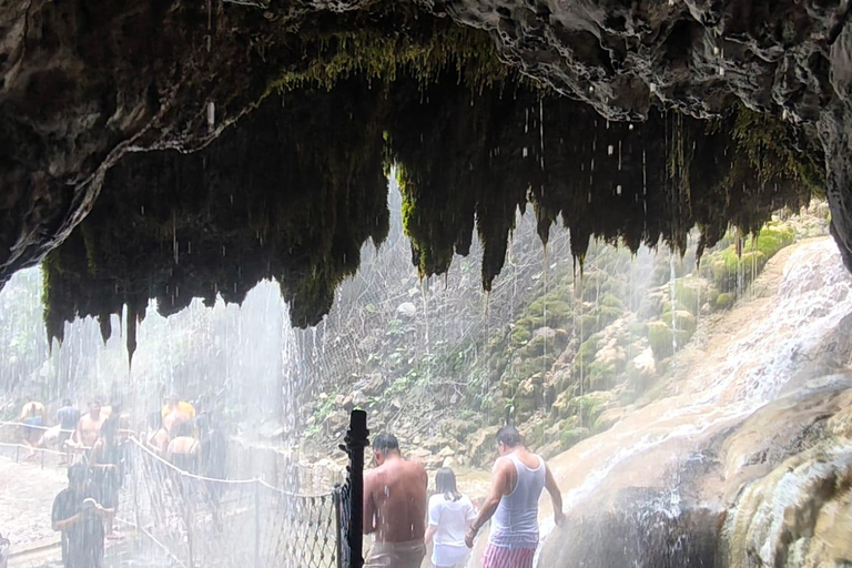 From Mexico City: Day Trip to the Tolantongo Caves From CDMX: Day Trip to the Tolantongo Caves