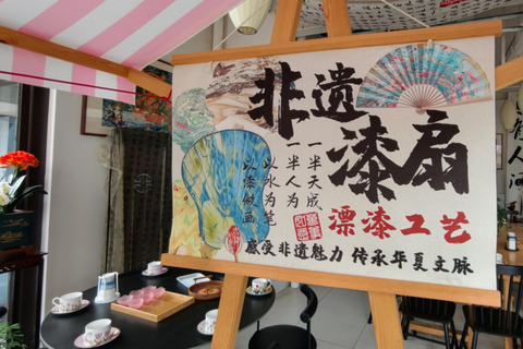 Hangzhou: Exploring the Watertown of Hanfu and Hotpot