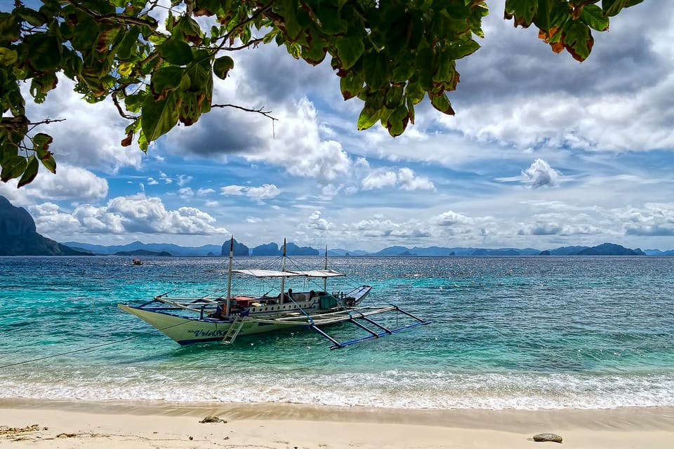 Island hopping Боракай