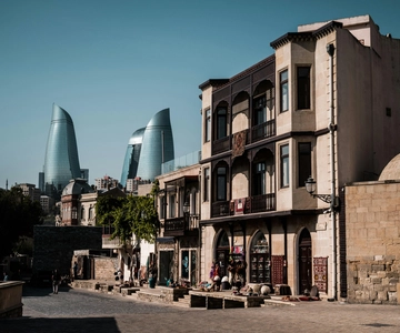 Baku Old City Wonders: A Walking Tour Through Time
