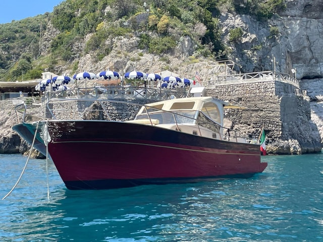 Boat excursion along the Amalfi Coast